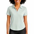Polo da donna S verde salvia in tessuto liscio a maniche corte stile casual